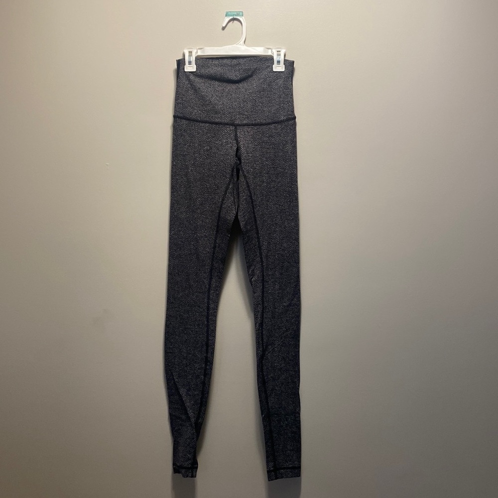 Lululemon patterned leggings.
